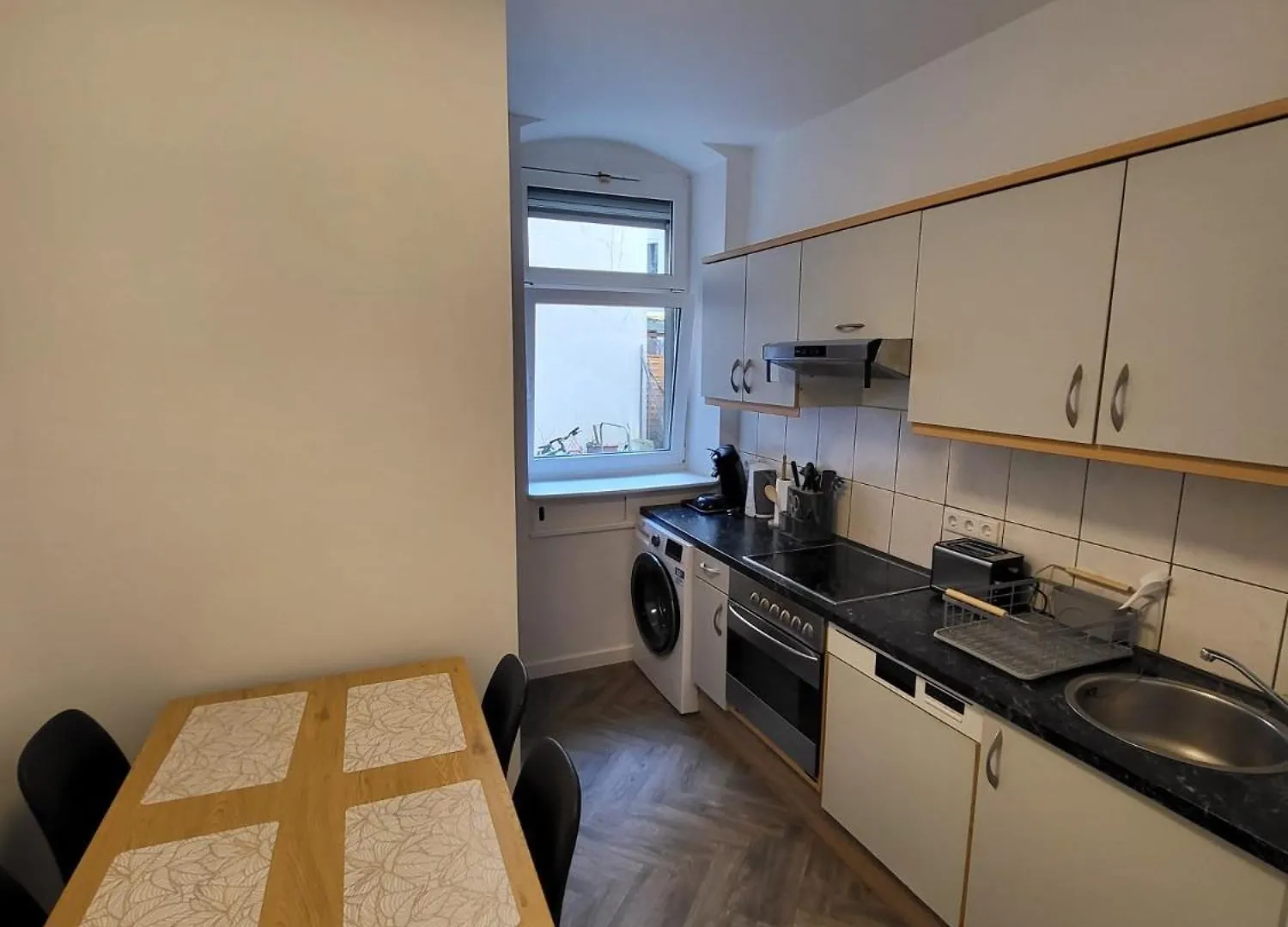 Sehr Gut Gelegene Wohnung Im Herzen Hannovers 0*, Ανόβερο